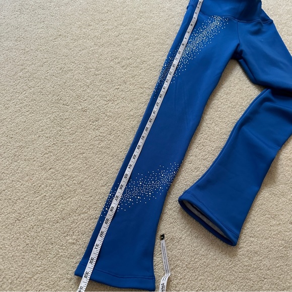 New ice skating jacket and pants set XS 8~10T (120~130cm) - Picture 10 of 10